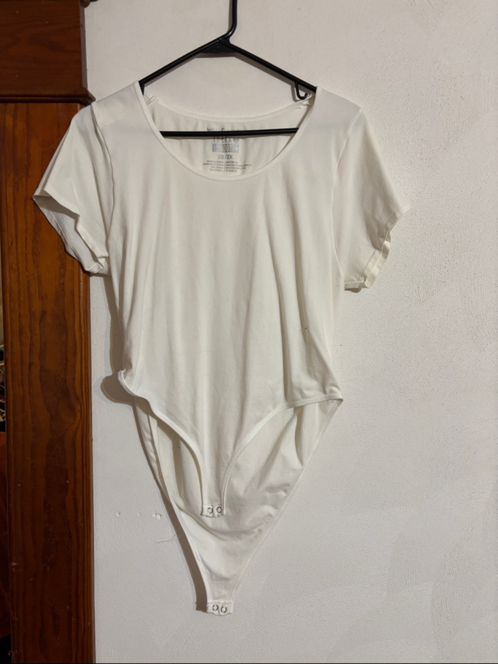 Wallflower White Scoop-Neck Short-Sleeve Bodysuit